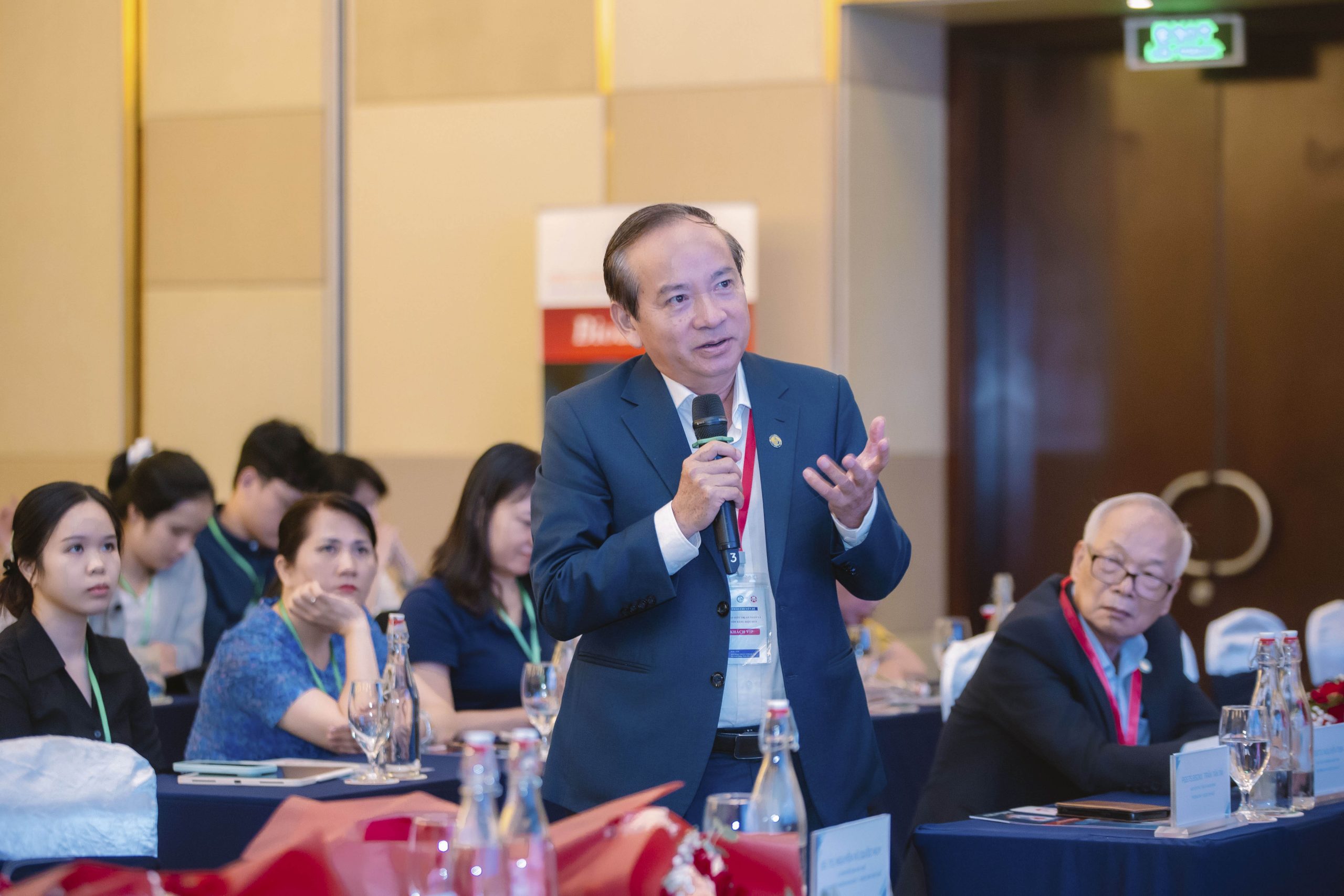 Không gian trao đổi và cập nhật kiến thức chuyên môn