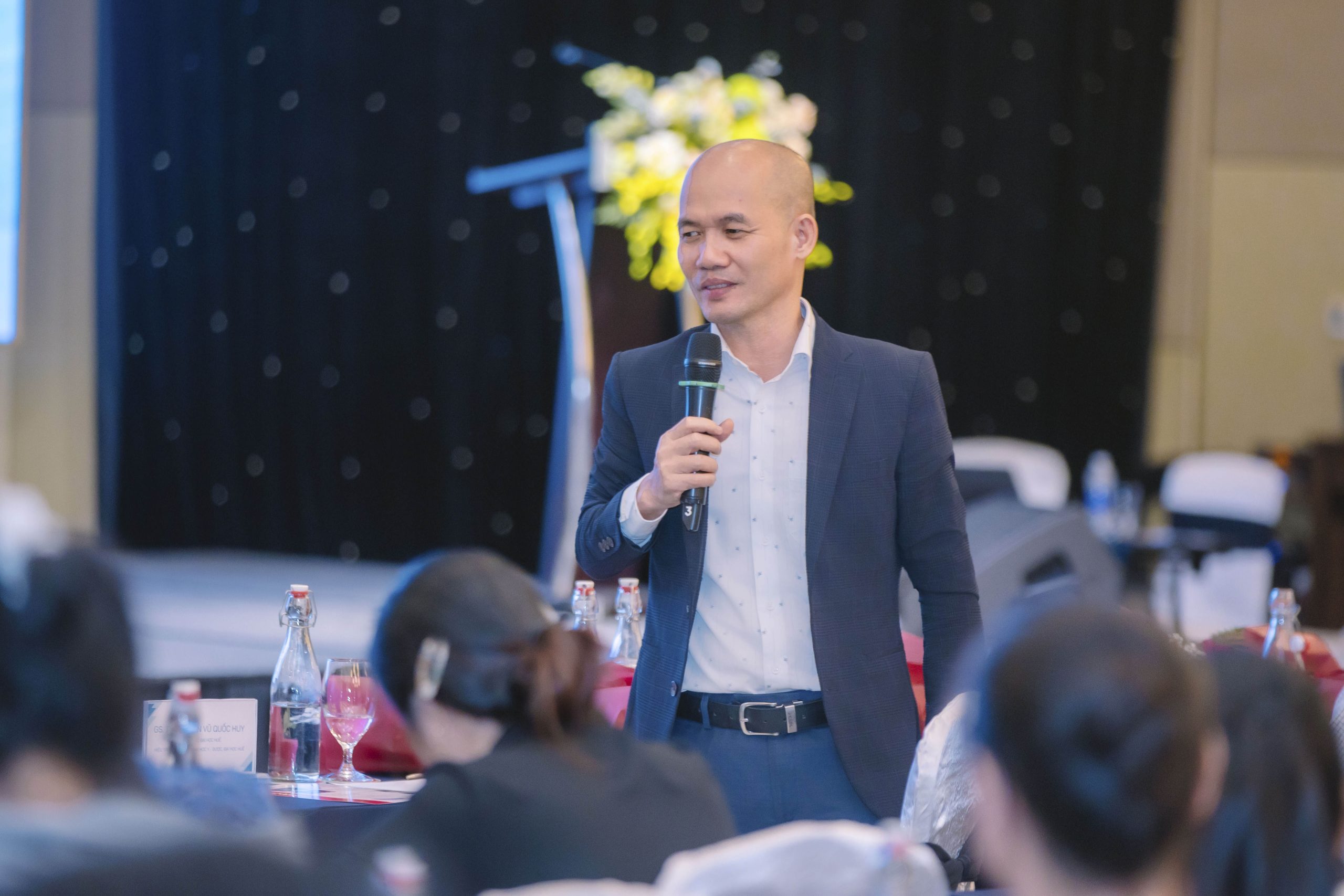 Không gian trao đổi và cập nhật kiến thức chuyên môn